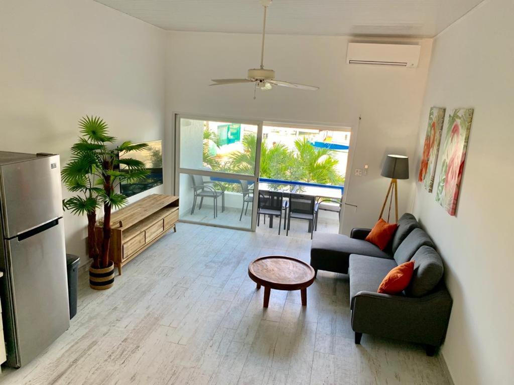 Appartement Neuf En Plein Coeur De Philipsburg 菲利普斯堡 外观 照片