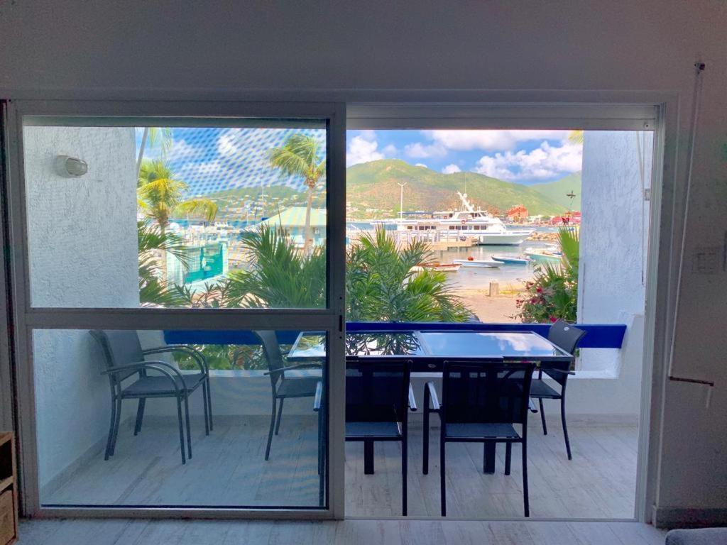 Appartement Neuf En Plein Coeur De Philipsburg 菲利普斯堡 外观 照片