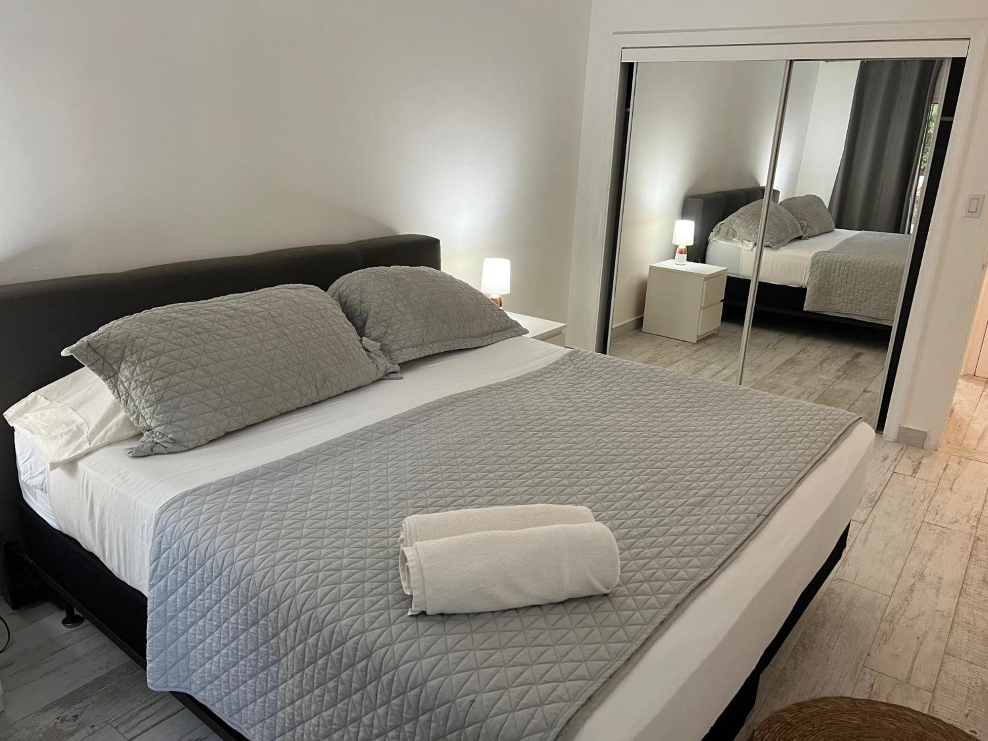 Appartement Neuf En Plein Coeur De Philipsburg 菲利普斯堡 外观 照片